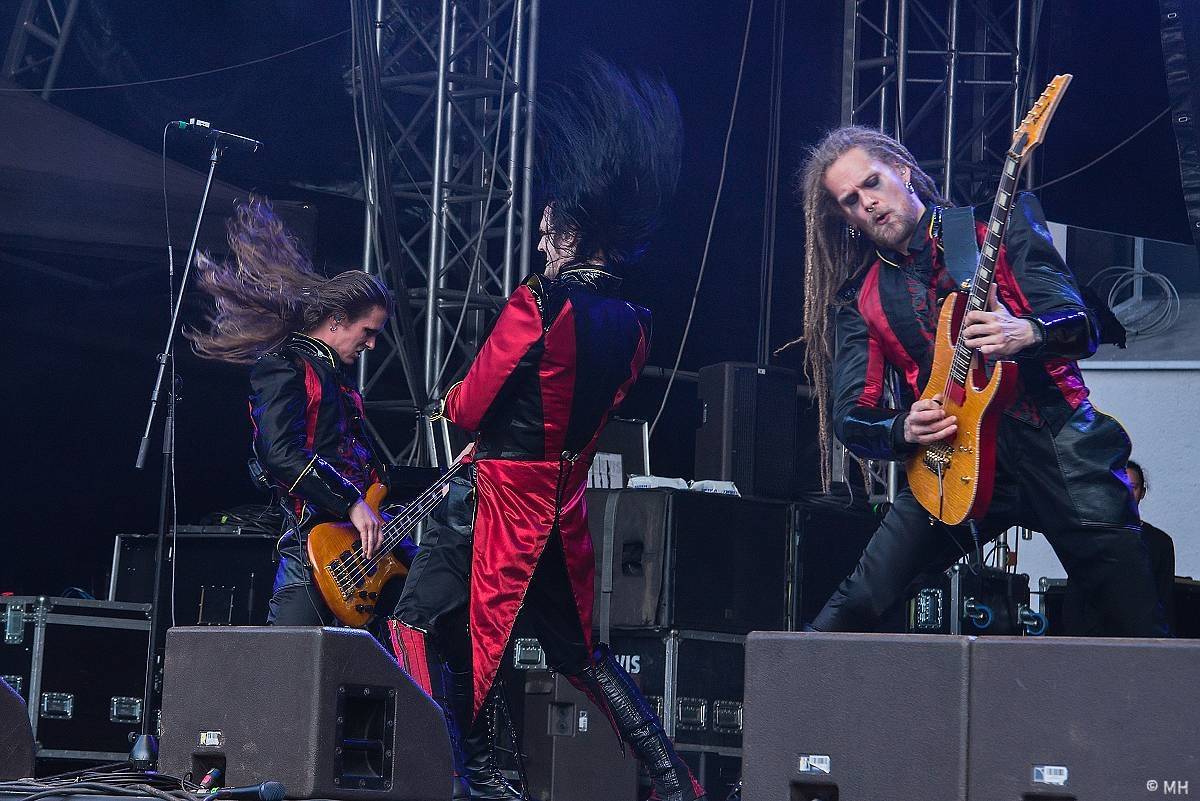 Plzeň se oblékla do černého. První den Metalfestu ovládli Avatar a Arch Enemy