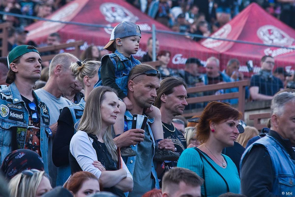 Plzeň se oblékla do černého. První den Metalfestu ovládli Avatar a Arch Enemy