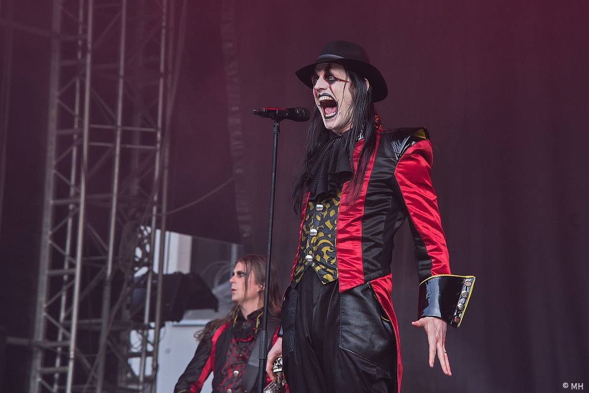 Plzeň se oblékla do černého. První den Metalfestu ovládli Avatar a Arch Enemy