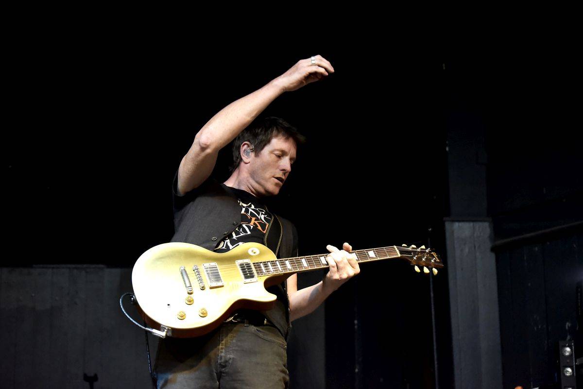 Kosheen zahájili turné po Česku, fanoušky bavili v Riegrových sadech