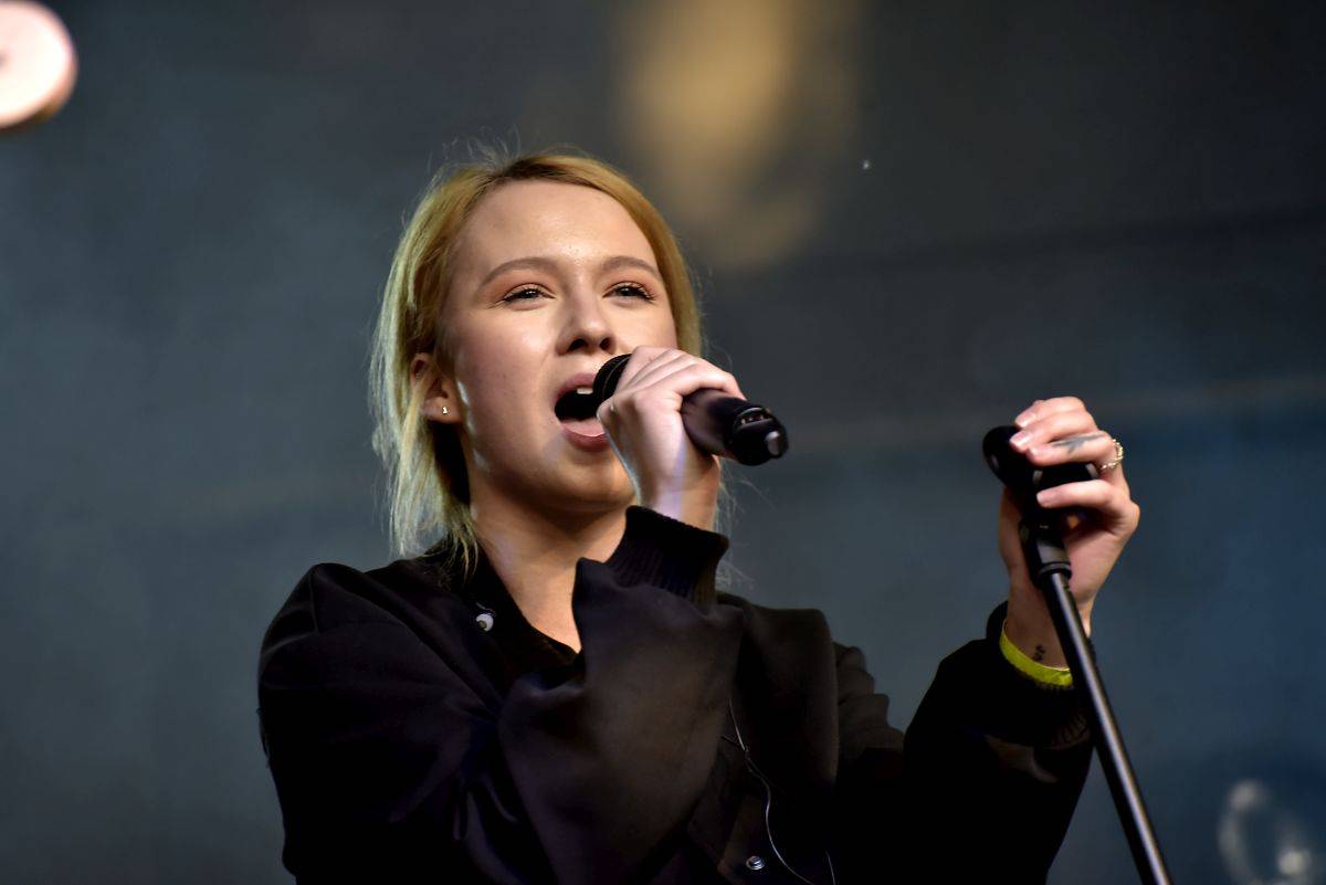 Kosheen zahájili turné po Česku, fanoušky bavili v Riegrových sadech