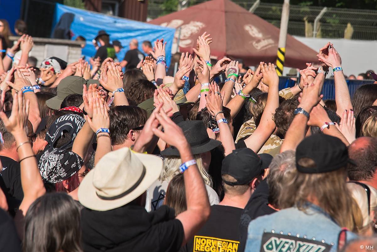 Druhý den Metalfestu kázali Powerwolf, rozjeli to také Korpiklaani a Turmion Kätilöt