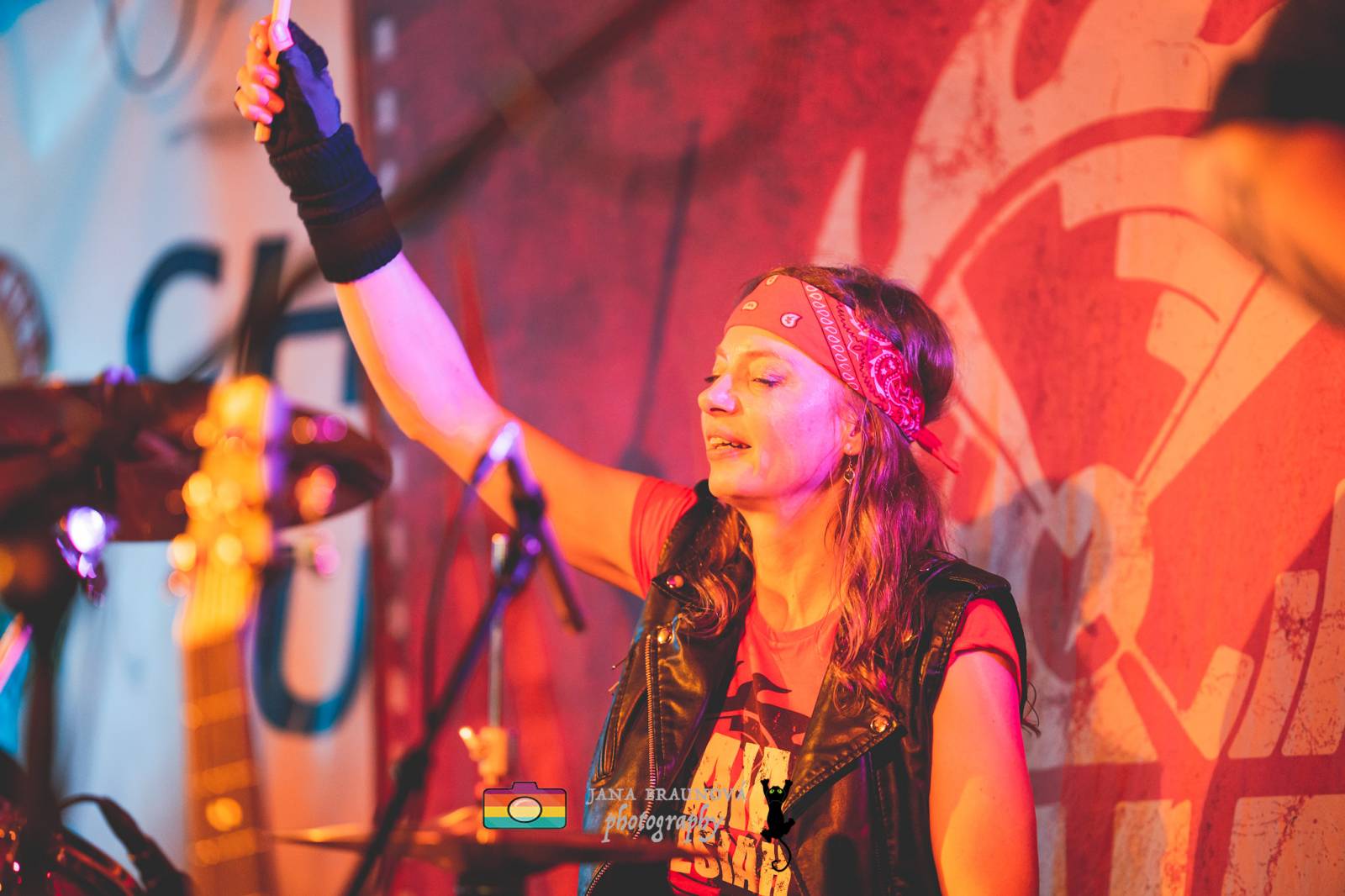 Gaia Mesiah zavítala do Plzně, odehrála energickou a divokou show