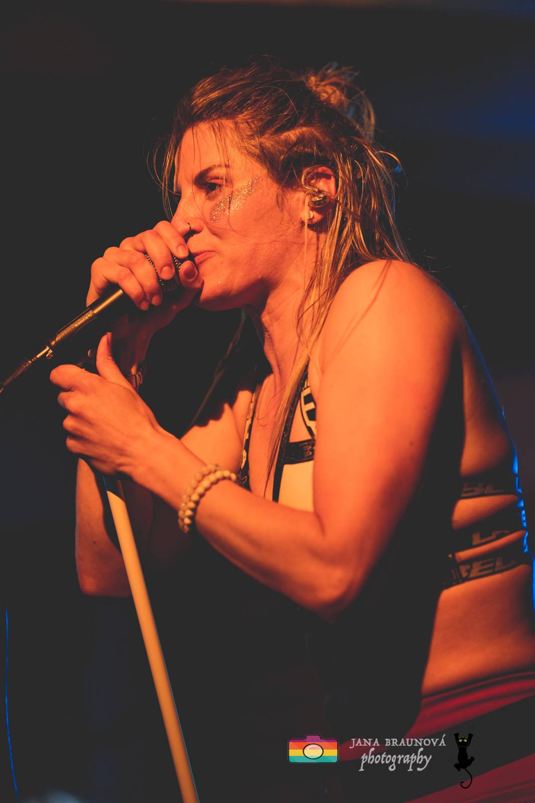 Gaia Mesiah zavítala do Plzně, odehrála energickou a divokou show