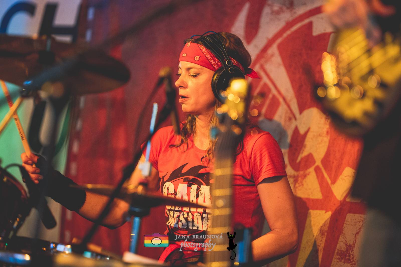 Gaia Mesiah zavítala do Plzně, odehrála energickou a divokou show