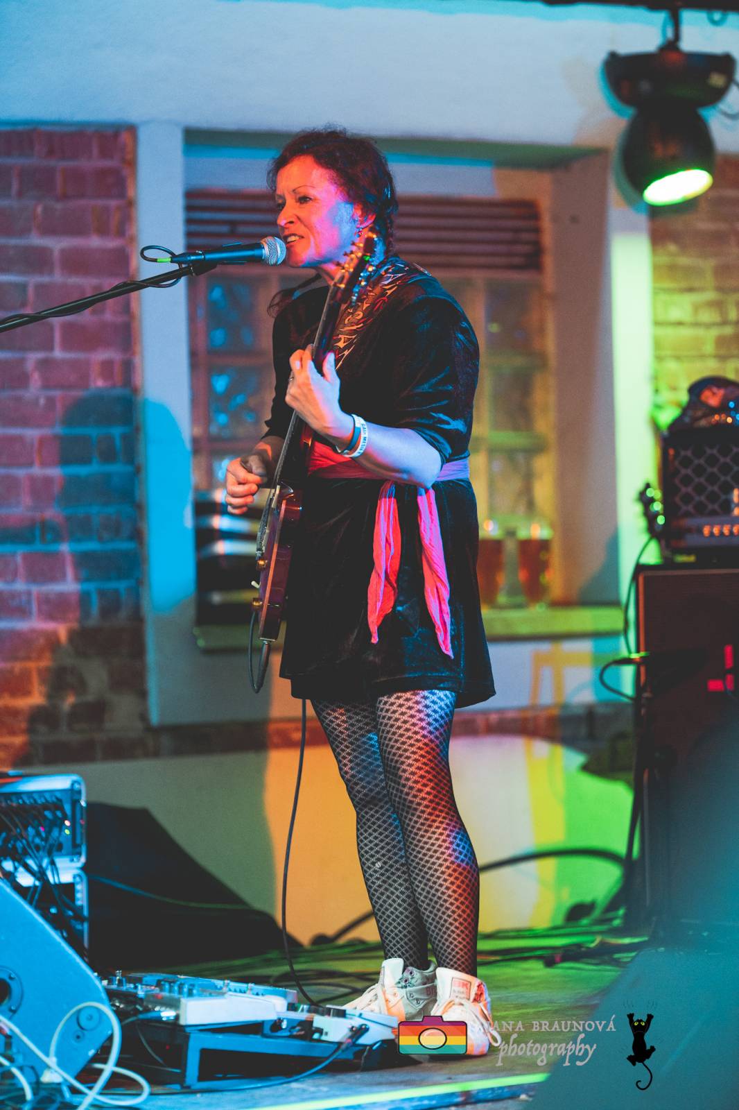 Gaia Mesiah zavítala do Plzně, odehrála energickou a divokou show