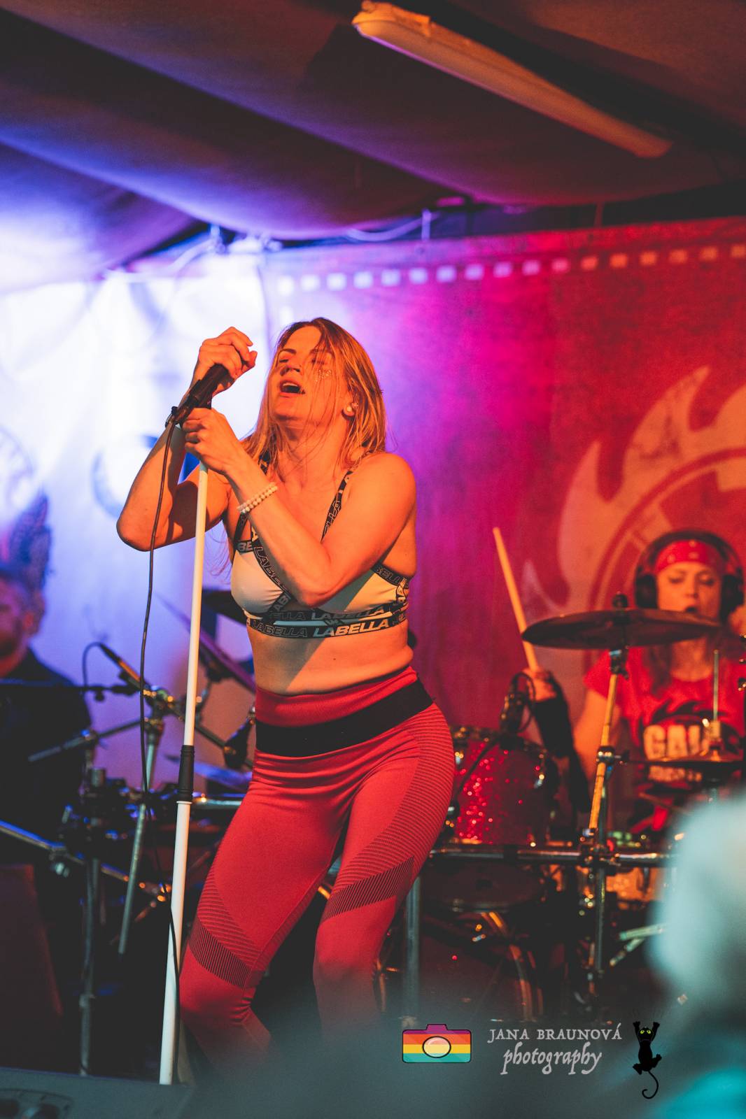 Gaia Mesiah zavítala do Plzně, odehrála energickou a divokou show