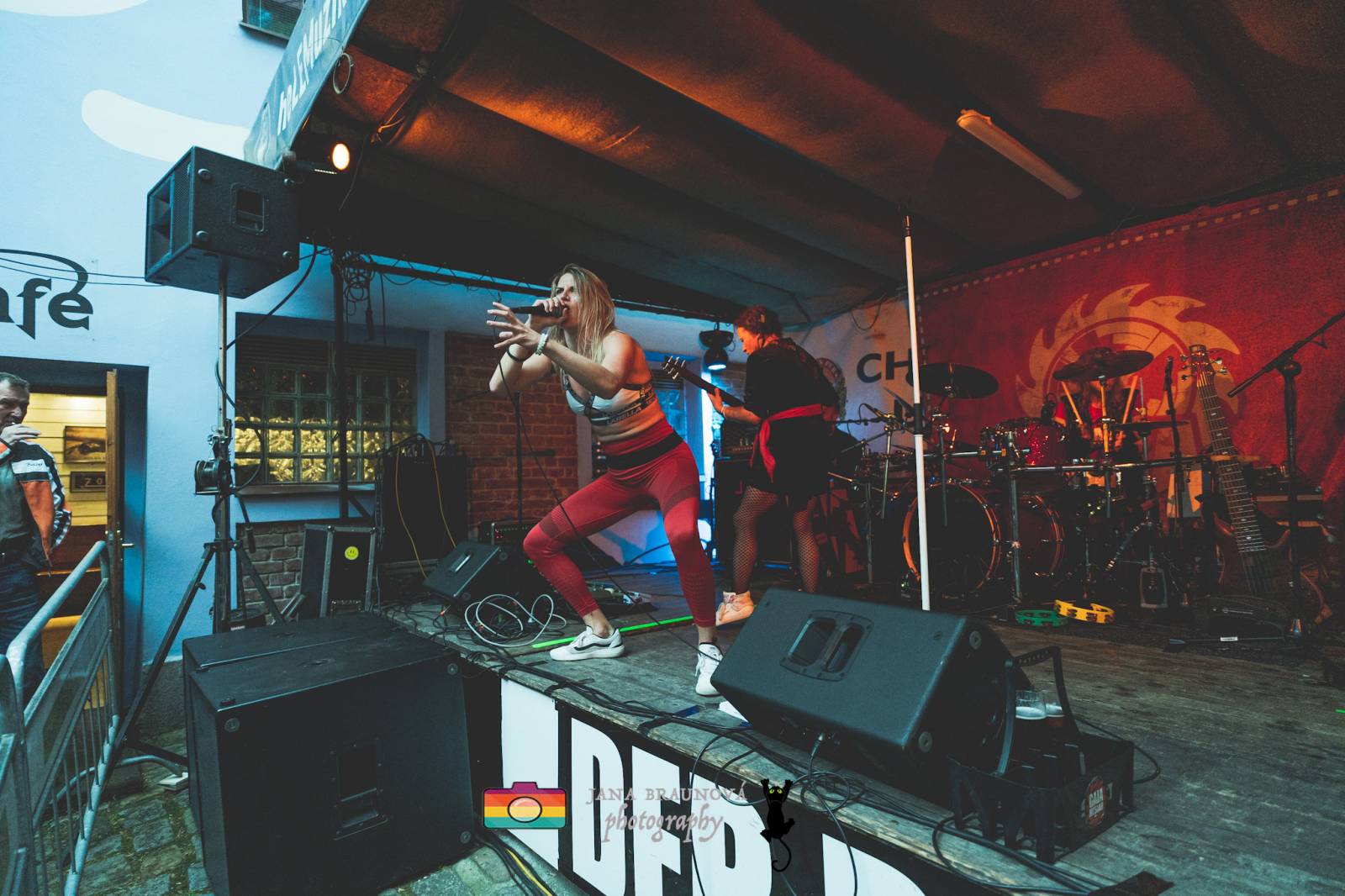 Gaia Mesiah zavítala do Plzně, odehrála energickou a divokou show