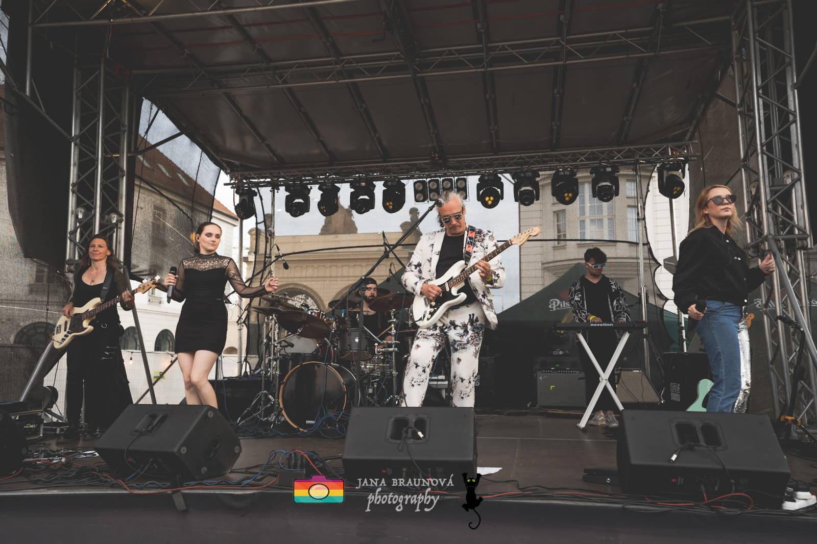 Kosheen zakončili v Plzni turné po Česku, publikum si podmanili svou energií