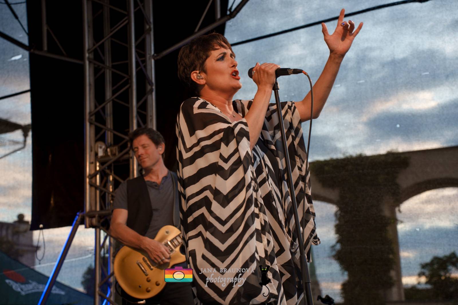 Kosheen zakončili v Plzni turné po Česku, publikum si podmanili svou energií