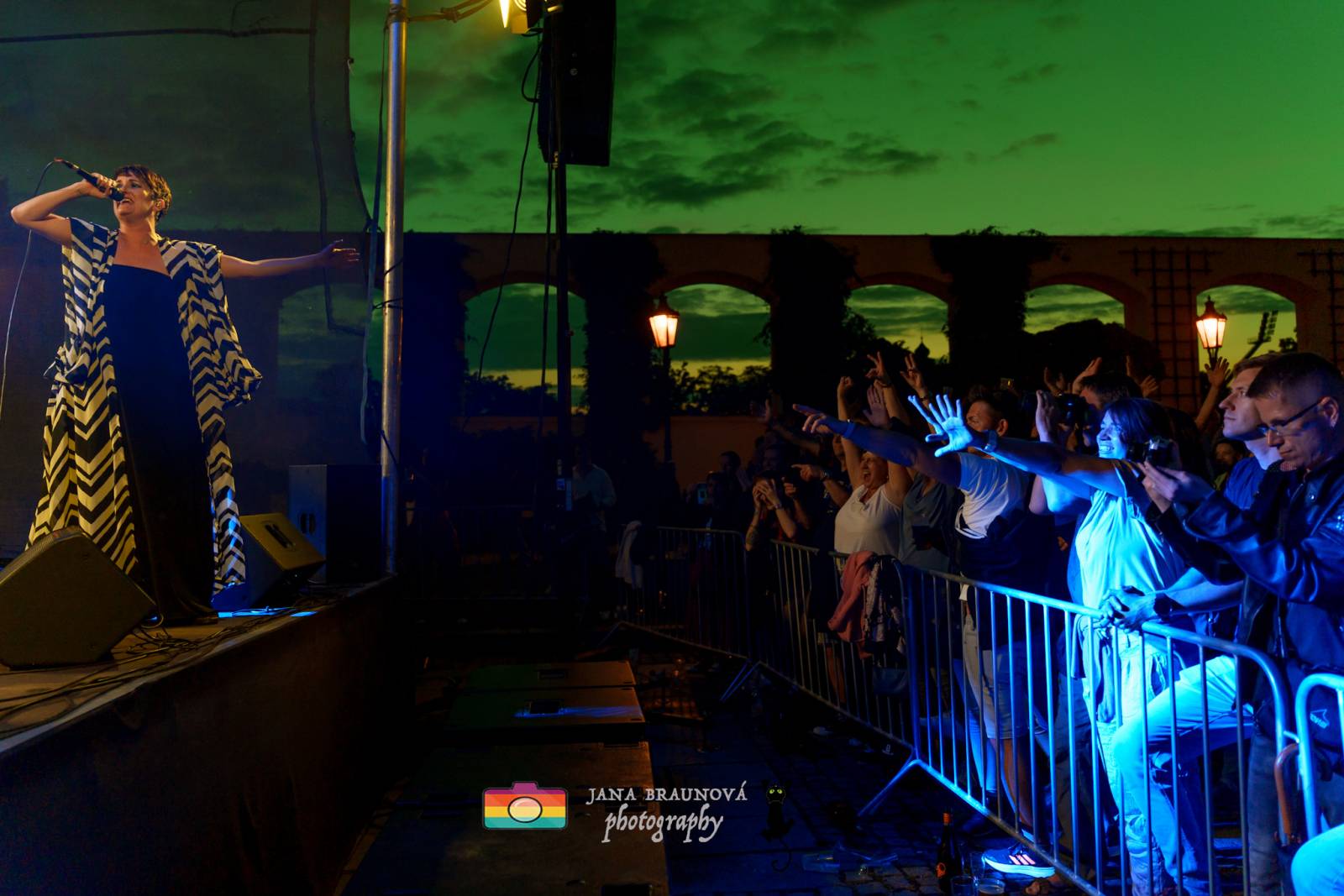 Kosheen zakončili v Plzni turné po Česku, publikum si podmanili svou energií