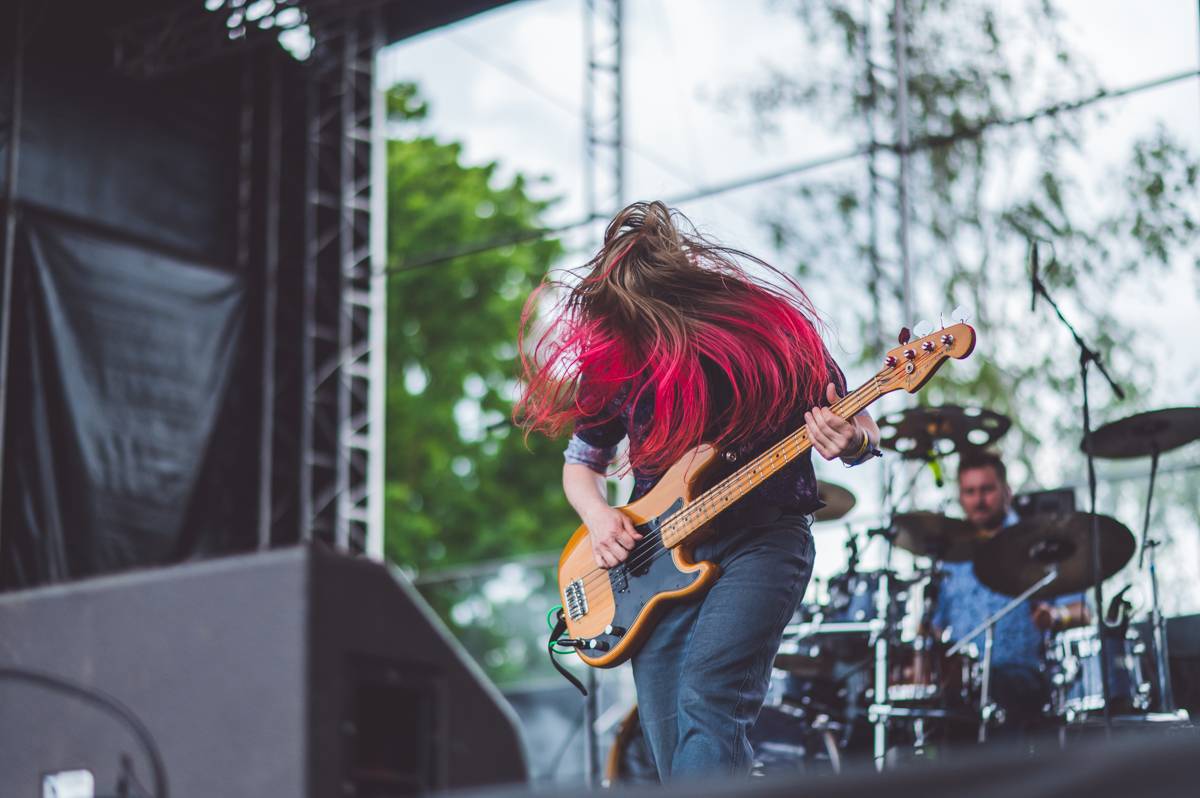 Mod Sun, Ashnikko, ale také The Silver Spoons. Takový byl druhý den Rock for People