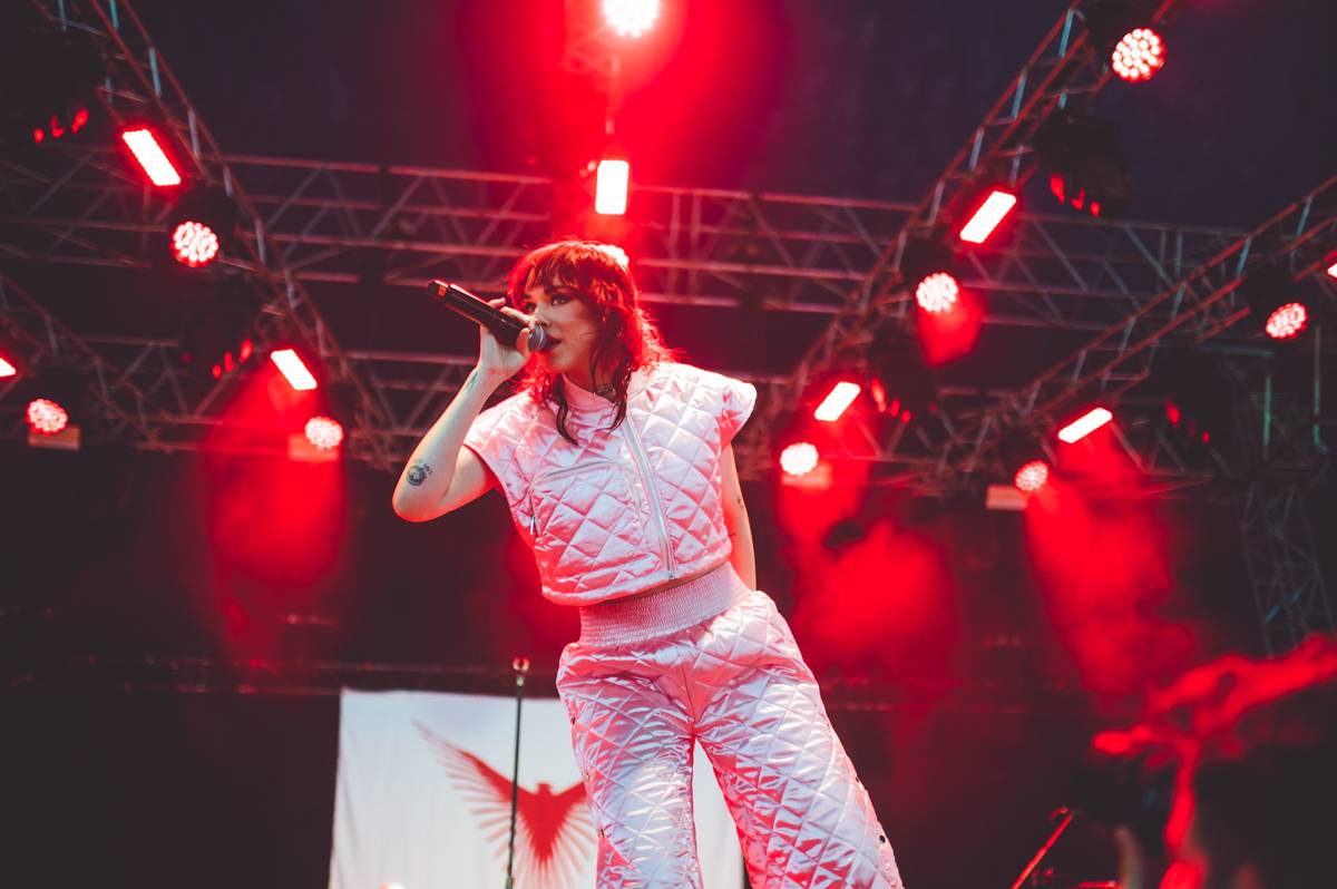 Mod Sun, Ashnikko, ale také The Silver Spoons. Takový byl druhý den Rock for People