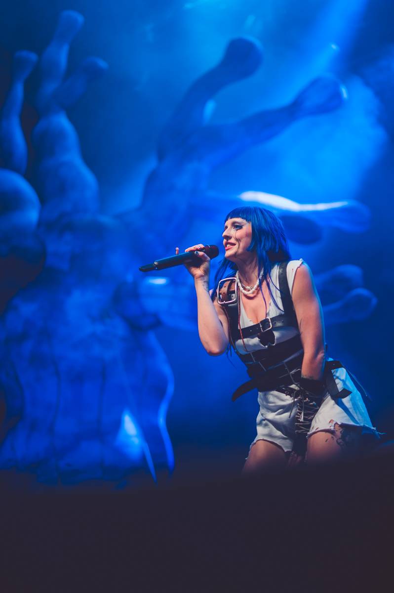 Mod Sun, Ashnikko, ale také The Silver Spoons. Takový byl druhý den Rock for People