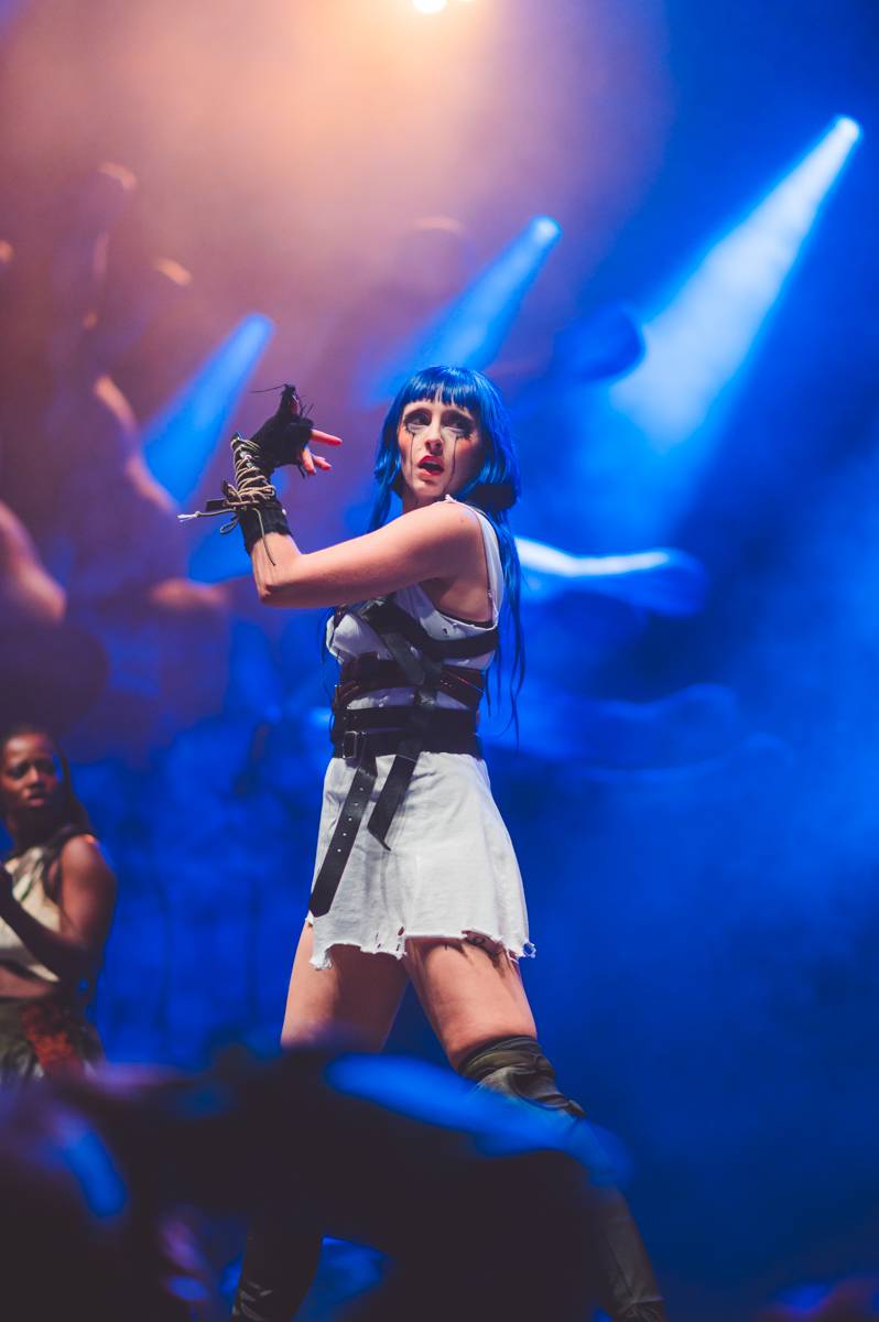 Mod Sun, Ashnikko, ale také The Silver Spoons. Takový byl druhý den Rock for People