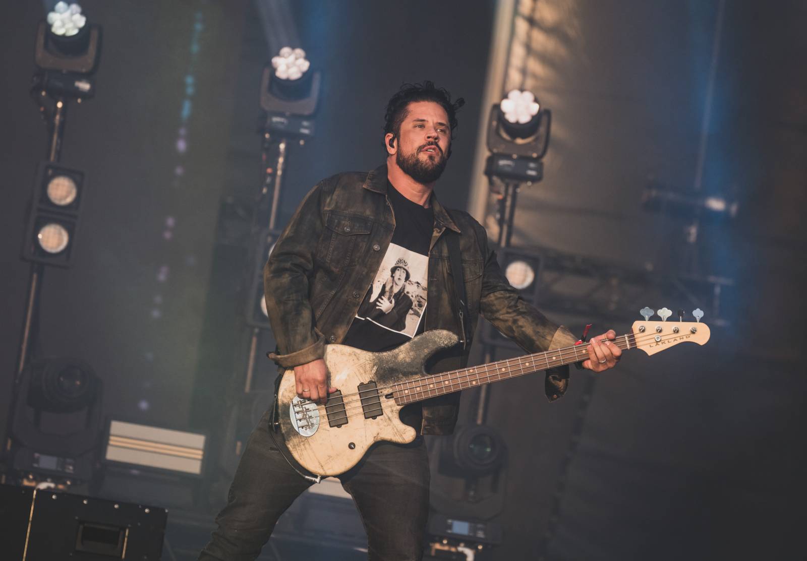 Třetí den Rock for People měl dva headlinery. Po The 1975 se do této role pasovali i Papa Roach