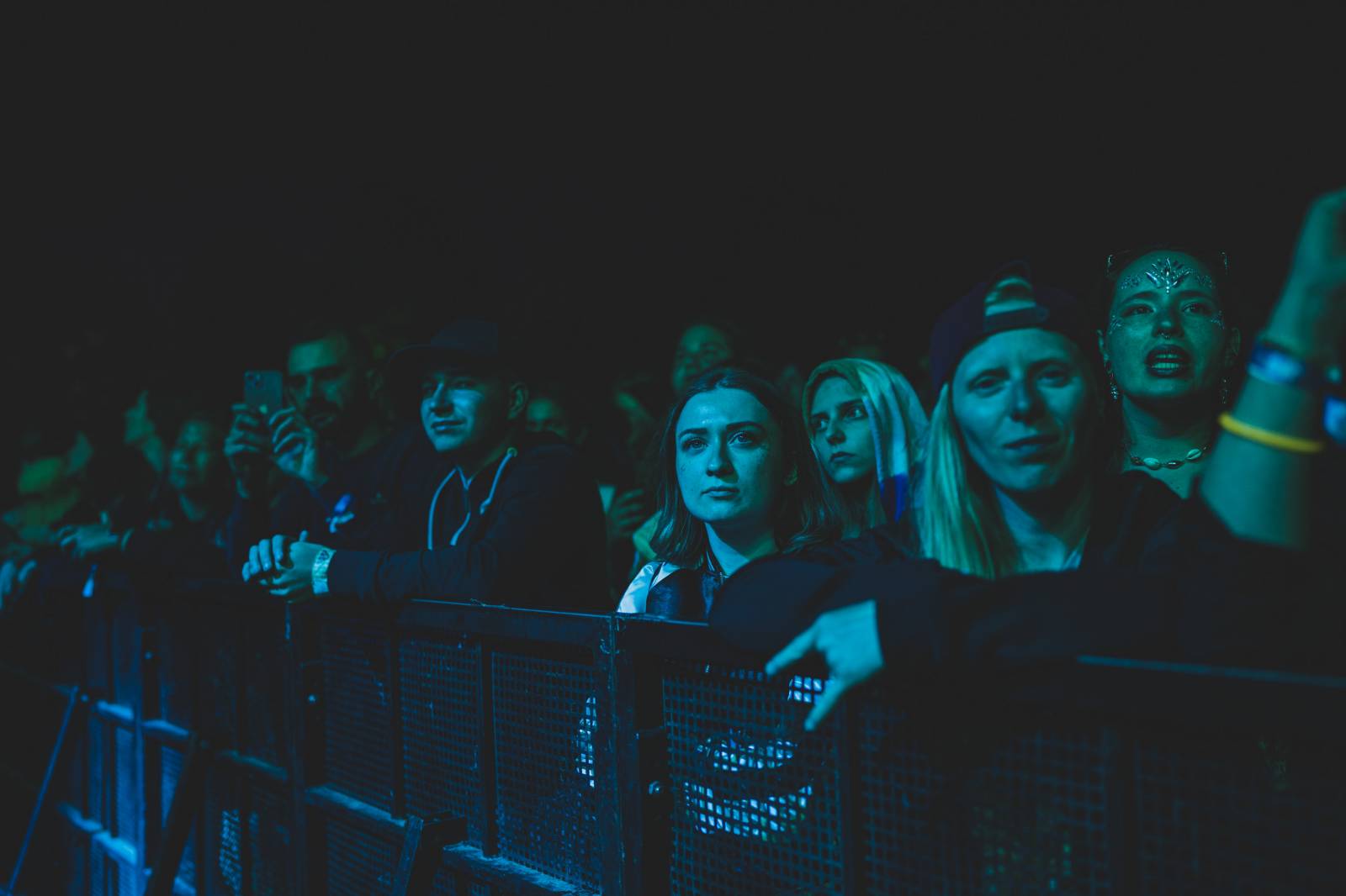 Třetí den Rock for People měl dva headlinery. Po The 1975 se do této role pasovali i Papa Roach