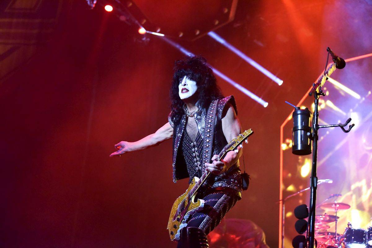 Kiss se v pražské O2 areně velkolepě loučili s českými fanoušky