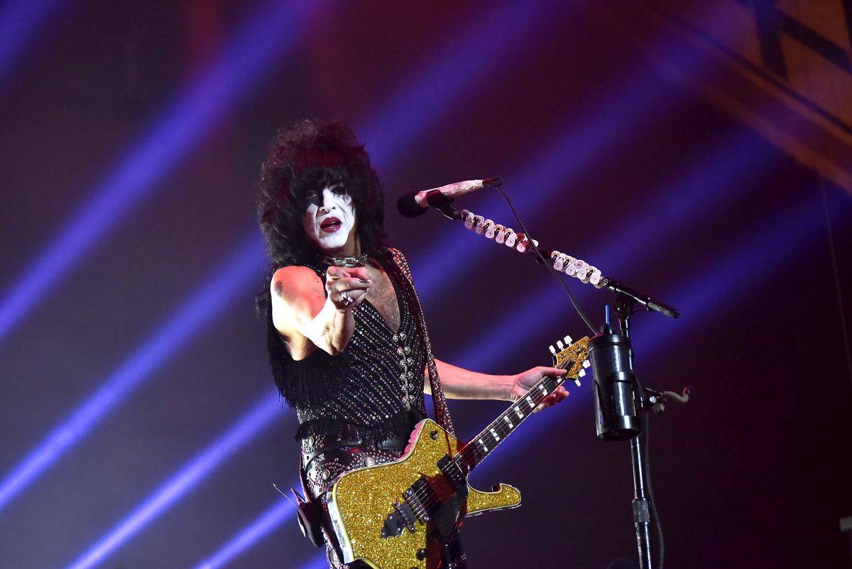 Kiss se v pražské O2 areně velkolepě loučili s českými fanoušky