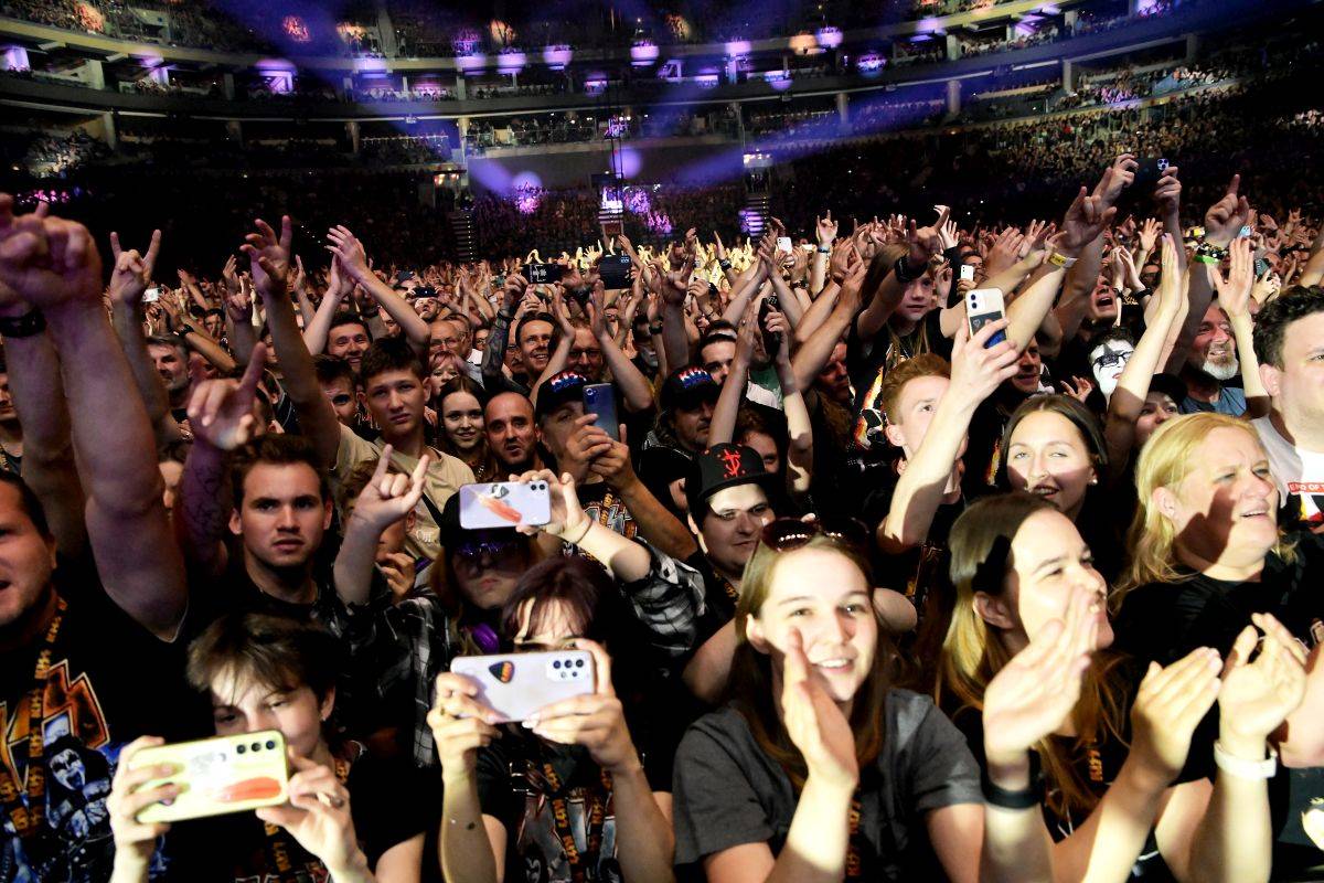 Kiss se v pražské O2 areně velkolepě loučili s českými fanoušky