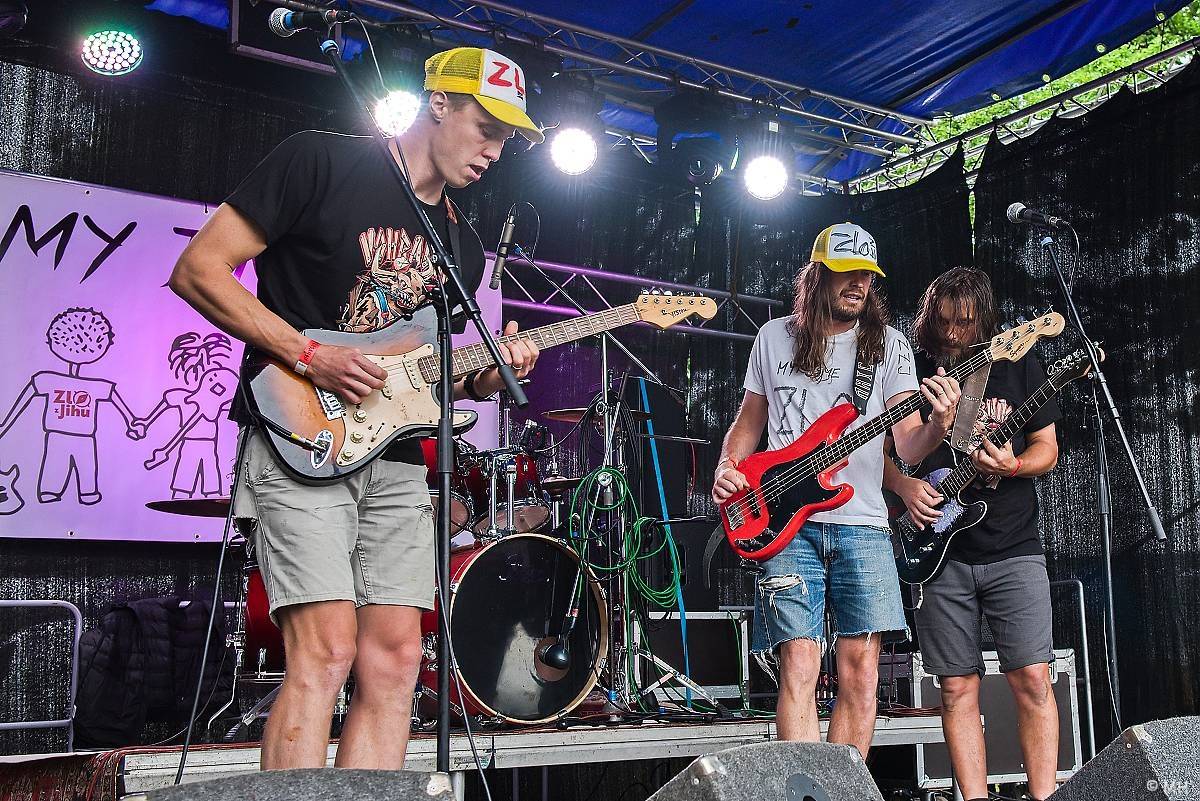 Vohradník fest přivítal Visací zámek, Znouzectnost, SPS i Honzu Křížka