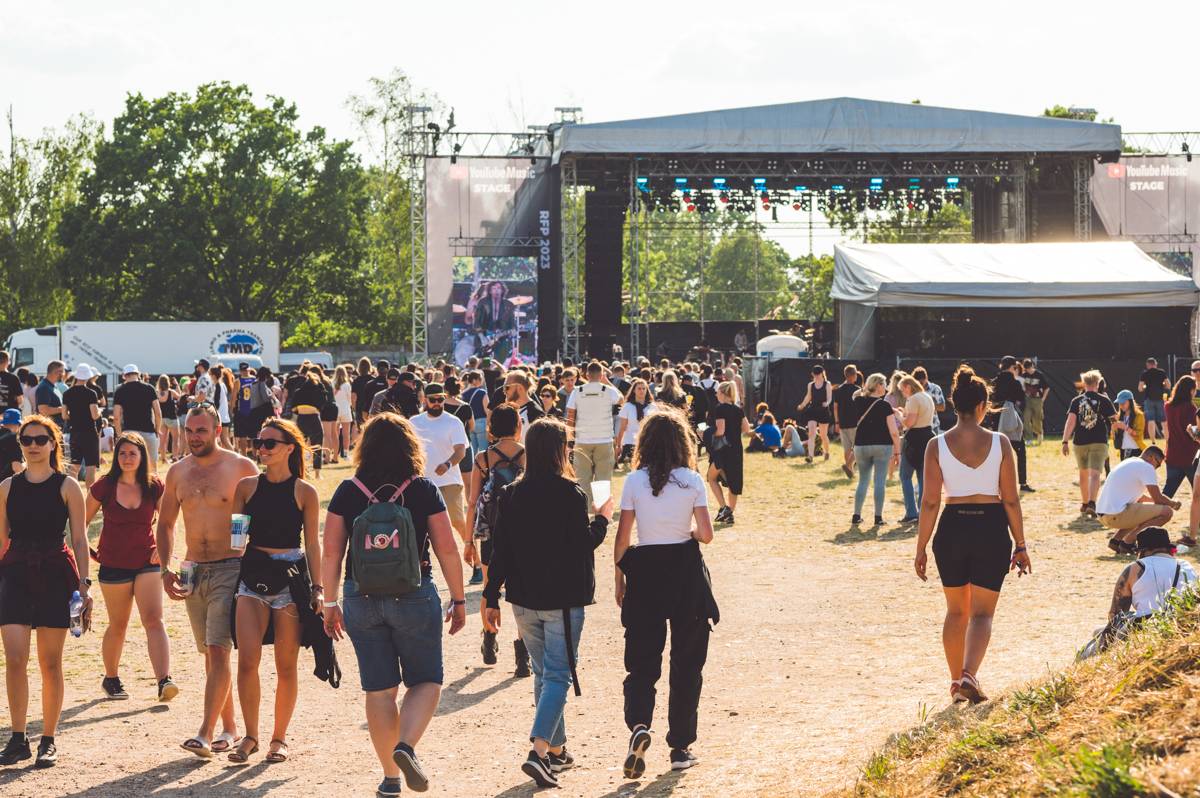 Čtvrtý den na Rock for People vystoupili Ben Cristovao i Tata Bojs