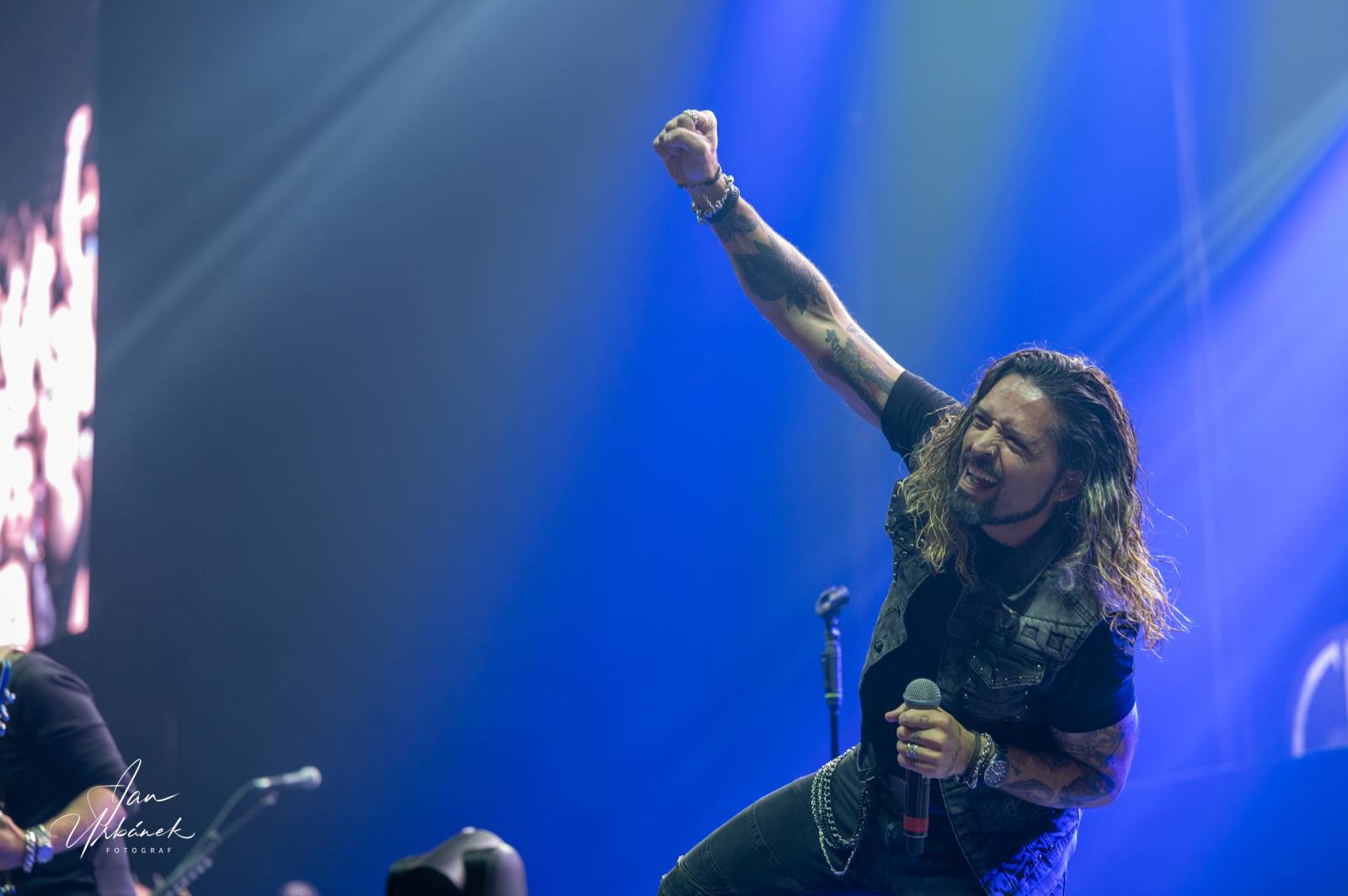 Metaloví nadšenci zamířili do O2 areny. Pantera předvedla strhující show