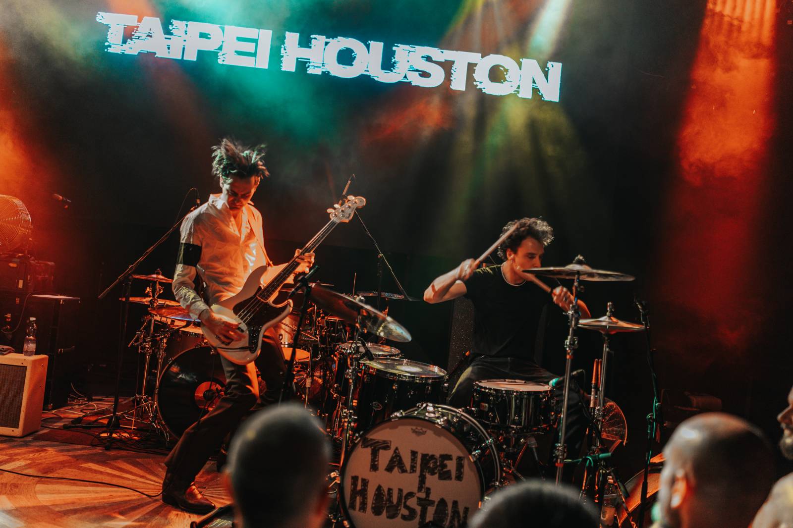 Ovlivnili grunge včetně Nirvany a Soundgarden. Nyní Melvins zavítali do Prahy