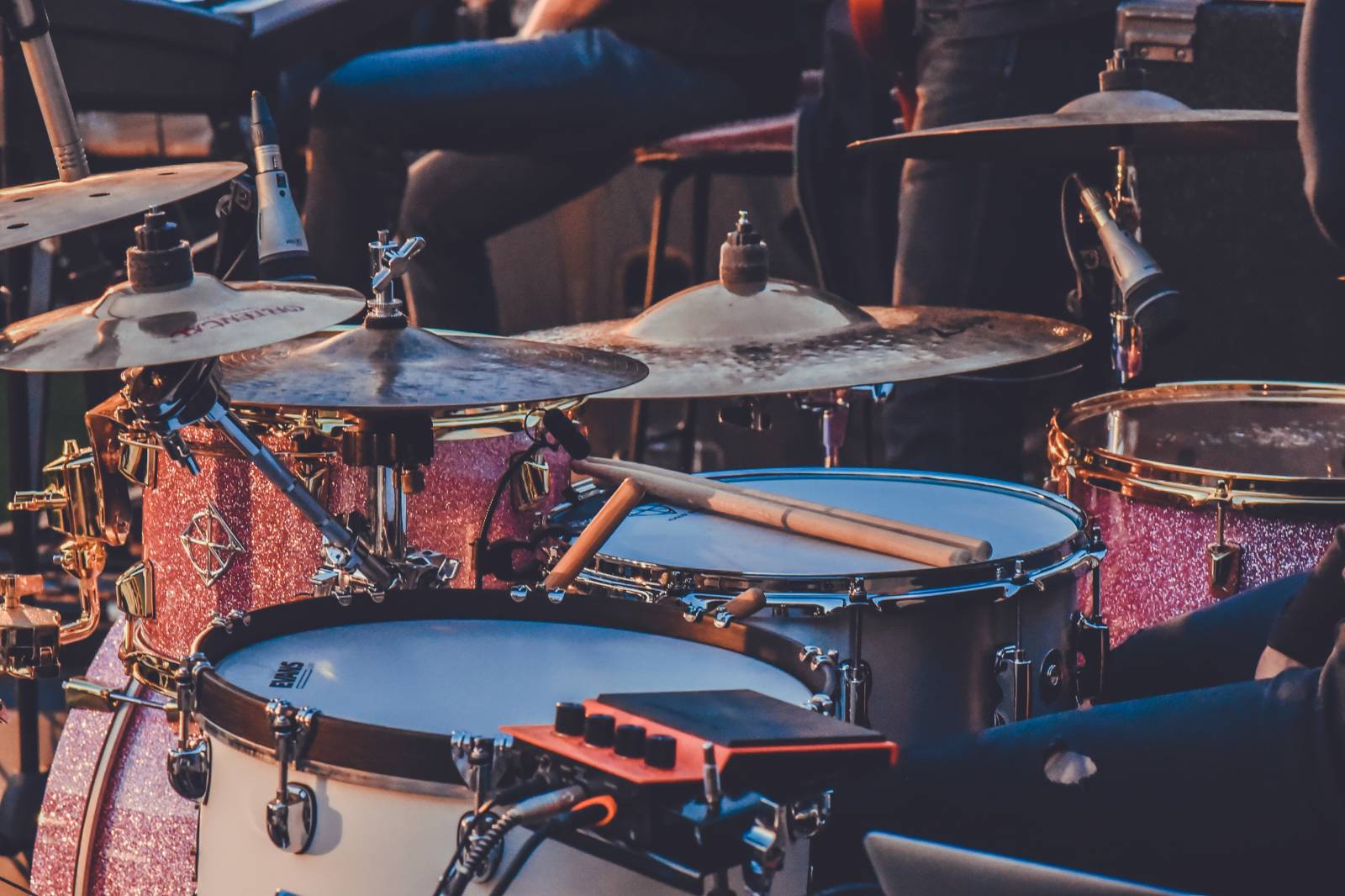 Eddie Stoilow nezahnal na Střeše Radost ani déšť