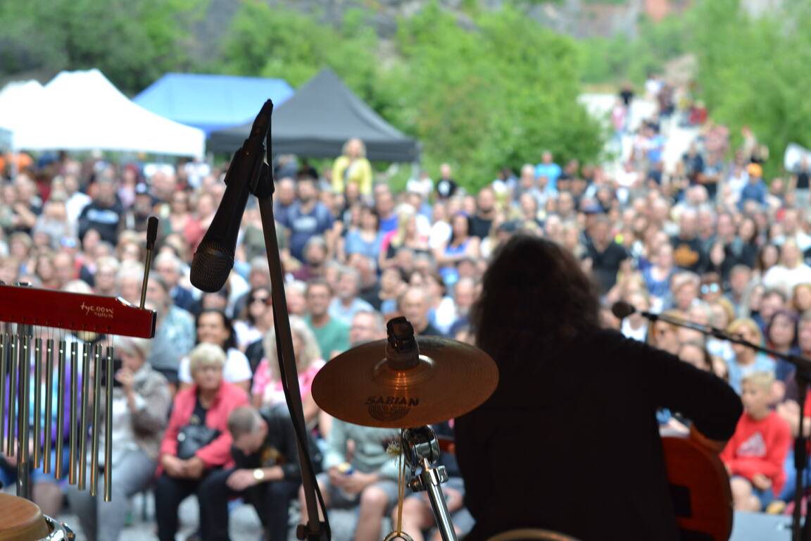 Velkou Amerikou zněly písně Kamila Střihavky, předskakoval mu Pan Lynx