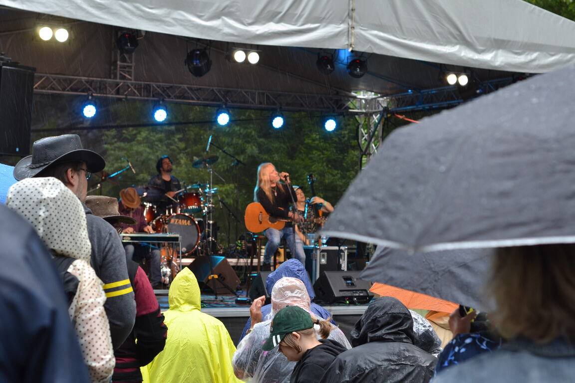 Velkou Amerikou zněly písně Kamila Střihavky, předskakoval mu Pan Lynx