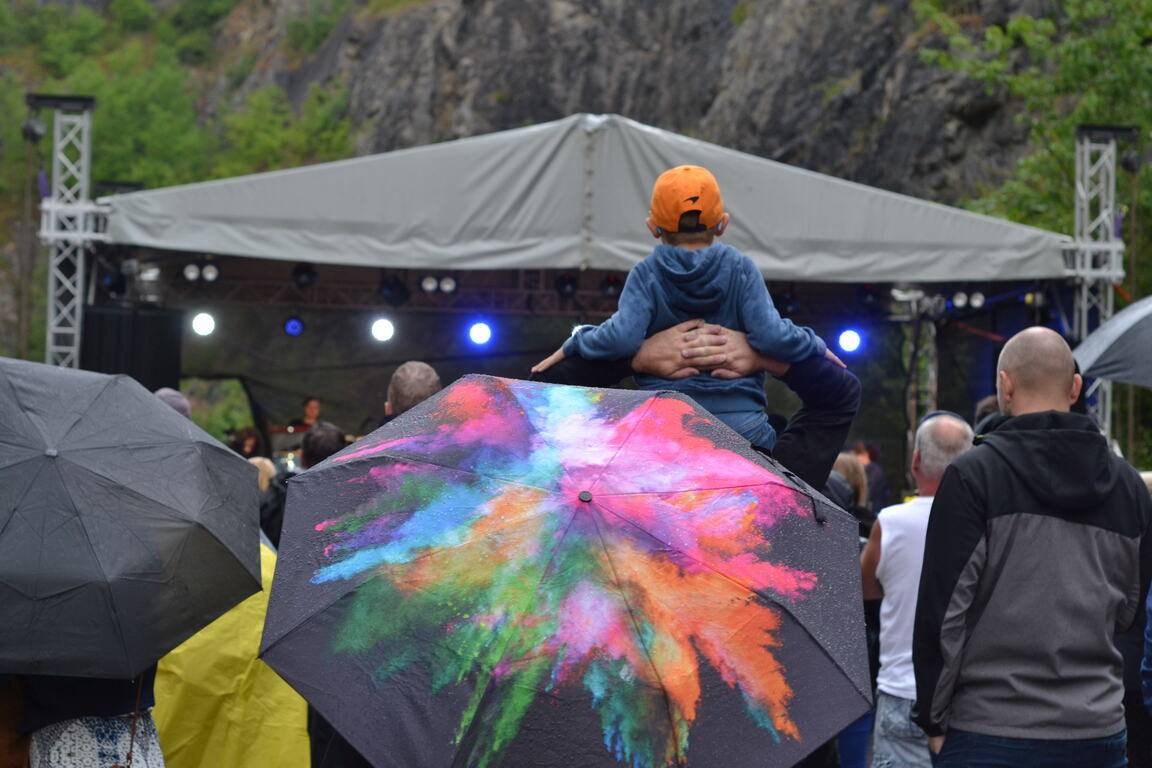 Velkou Amerikou zněly písně Kamila Střihavky, předskakoval mu Pan Lynx