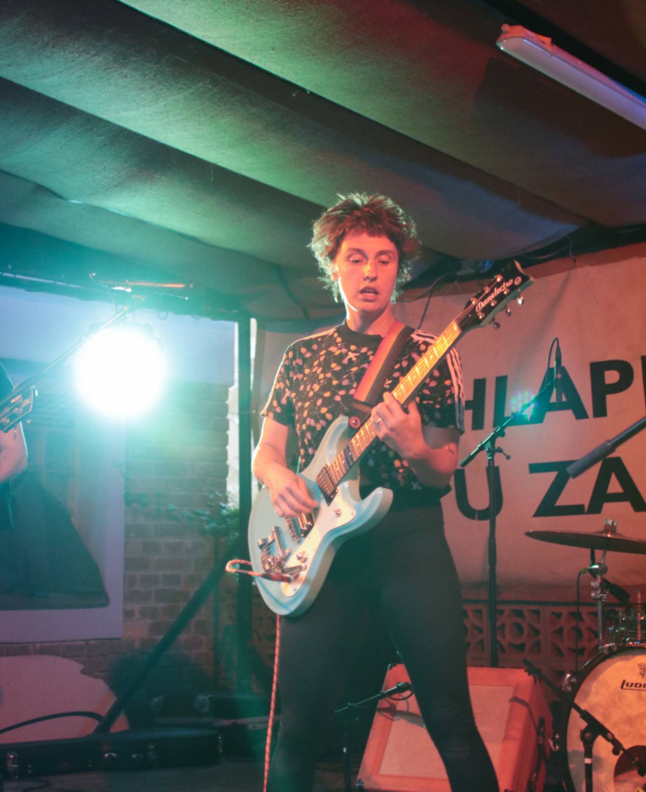 Mucha rozdováděla Plzeň svou drzou, energickou show