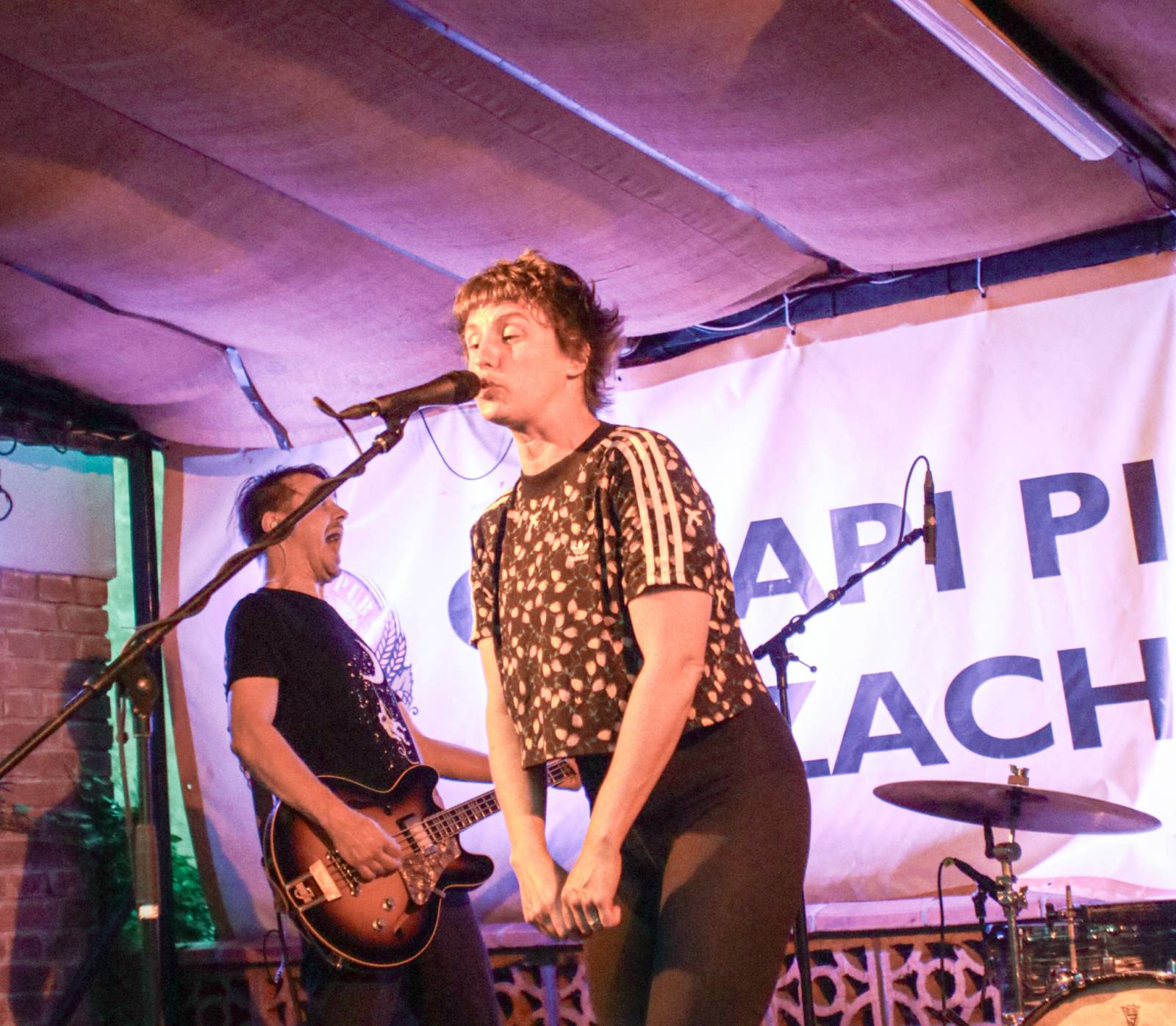 Mucha rozdováděla Plzeň svou drzou, energickou show