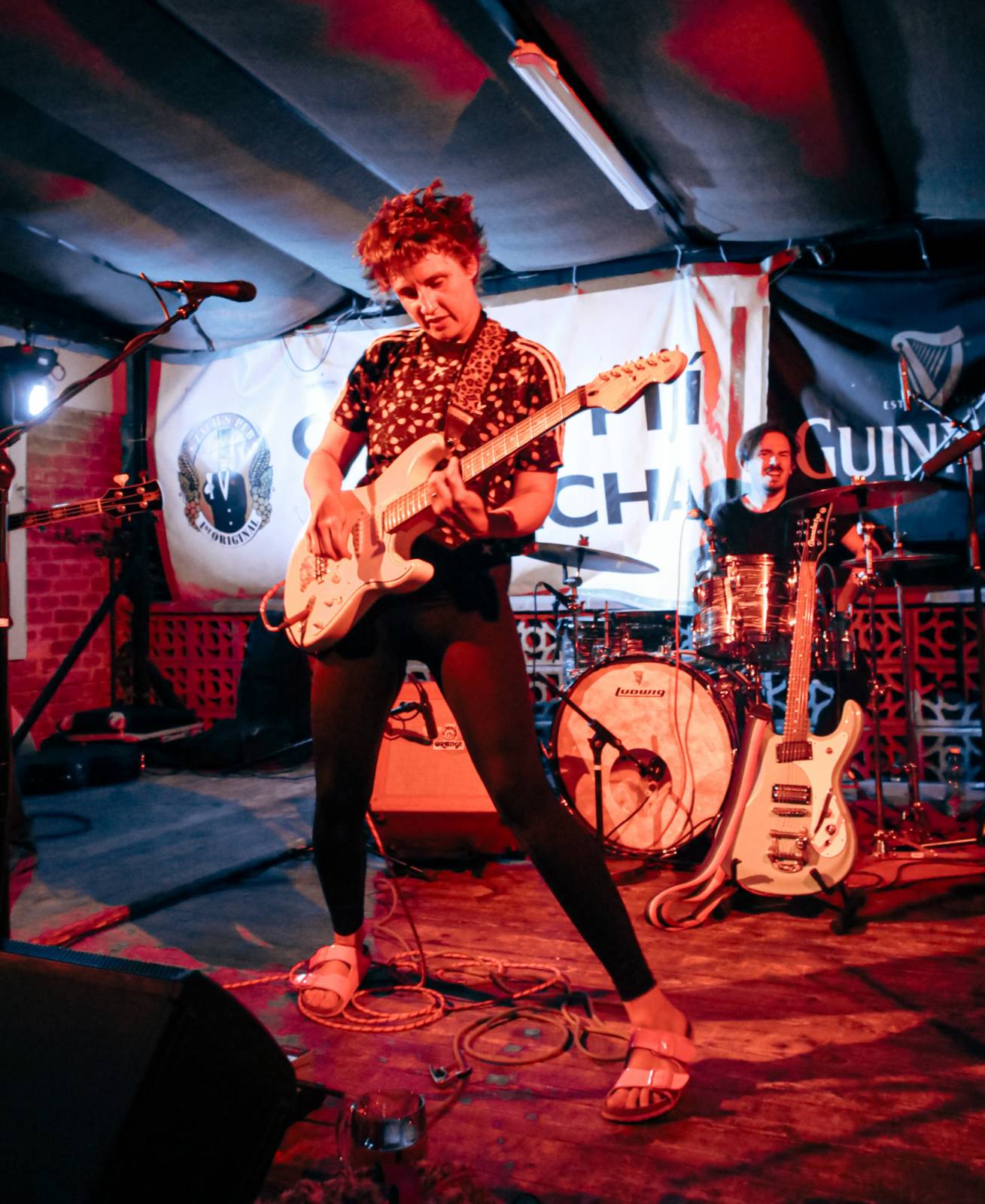 Mucha rozdováděla Plzeň svou drzou, energickou show