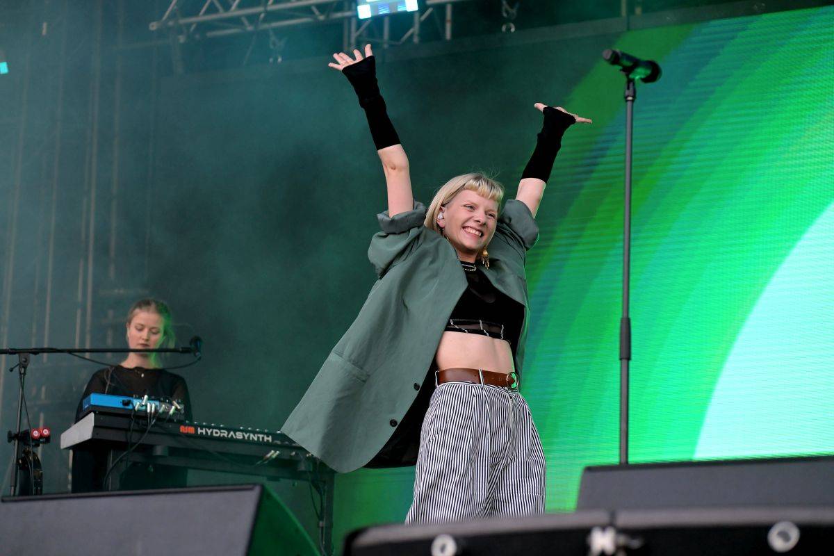 Hvězdou čtvrtečního Metronomu byli Jamiroquai. Jedinečnou show přivezli Midi Lidi s Davidem Žbirkou