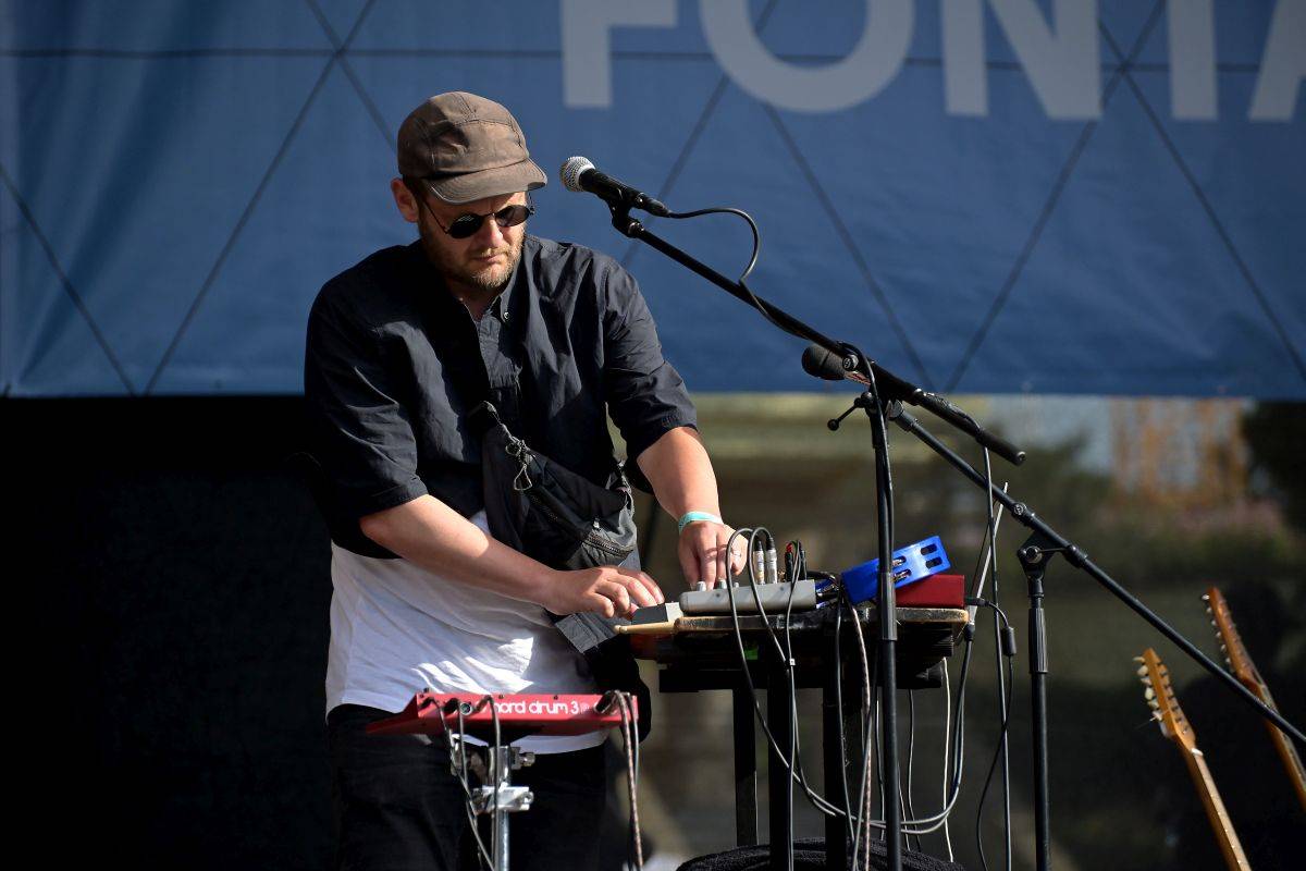 Hvězdou čtvrtečního Metronomu byli Jamiroquai. Jedinečnou show přivezli Midi Lidi s Davidem Žbirkou