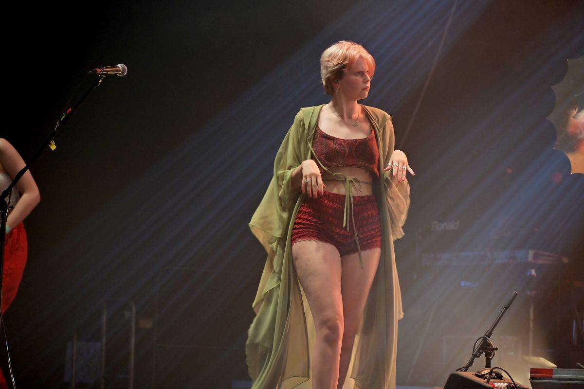 Hvězdou čtvrtečního Metronomu byli Jamiroquai. Jedinečnou show přivezli Midi Lidi s Davidem Žbirkou