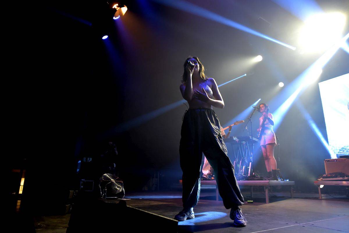 Hvězdou čtvrtečního Metronomu byli Jamiroquai. Jedinečnou show přivezli Midi Lidi s Davidem Žbirkou