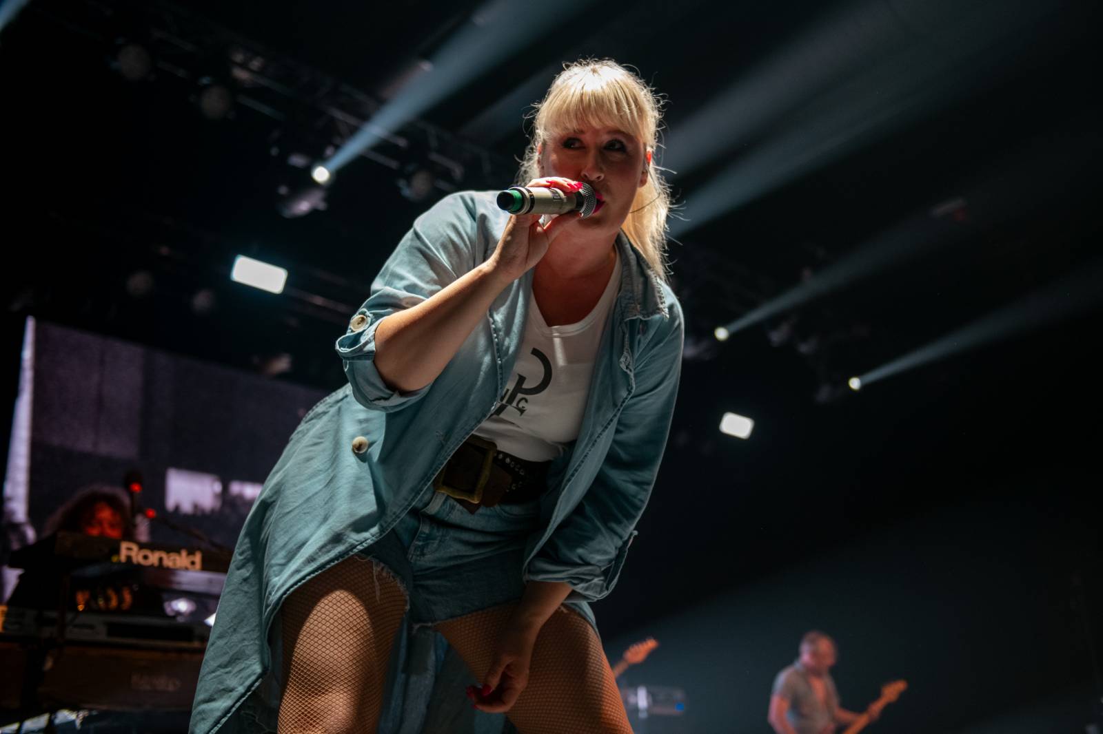 Monkey Business dorazili na Metronome s projektem Spexial, vystoupili s nimi i členové J.A.R.