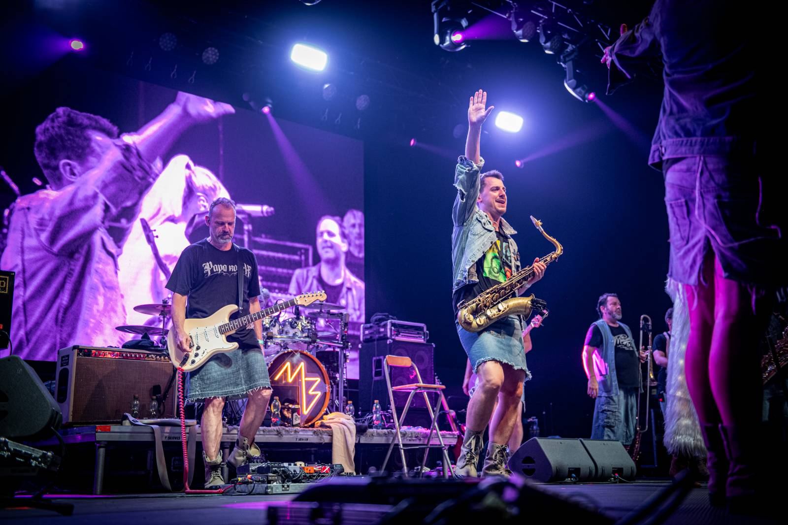 Monkey Business dorazili na Metronome s projektem Spexial, vystoupili s nimi i členové J.A.R.