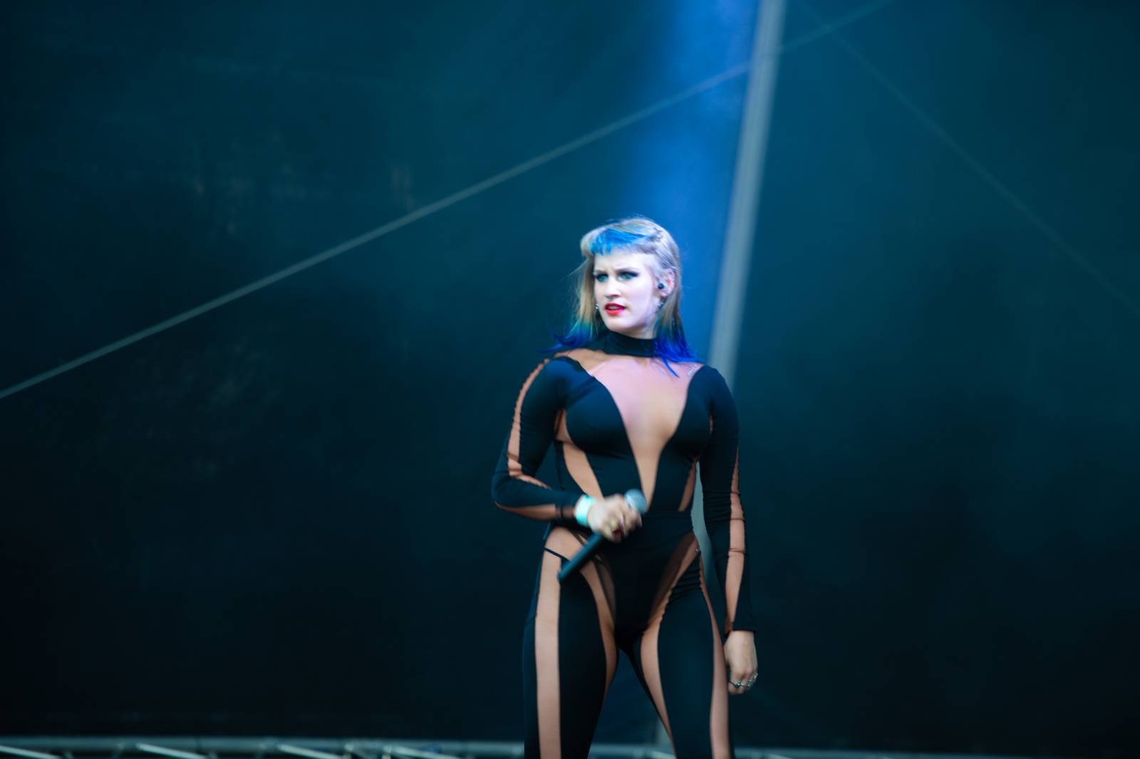 Monkey Business dorazili na Metronome s projektem Spexial, vystoupili s nimi i členové J.A.R.