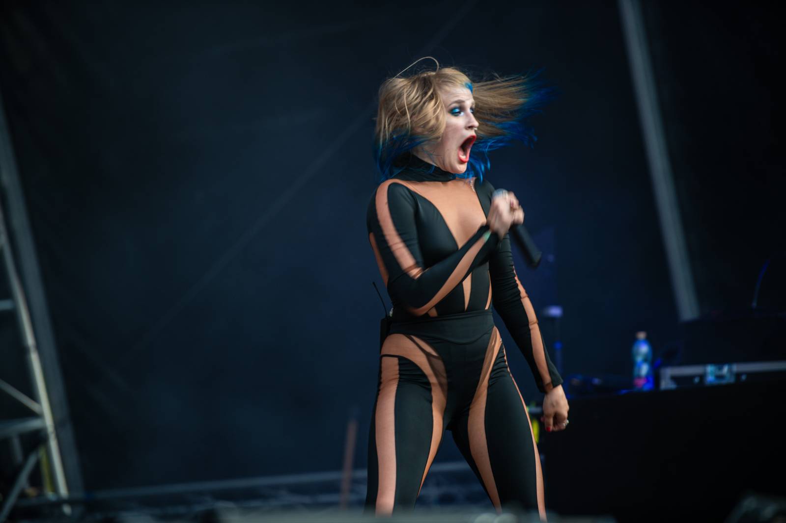 Monkey Business dorazili na Metronome s projektem Spexial, vystoupili s nimi i členové J.A.R.