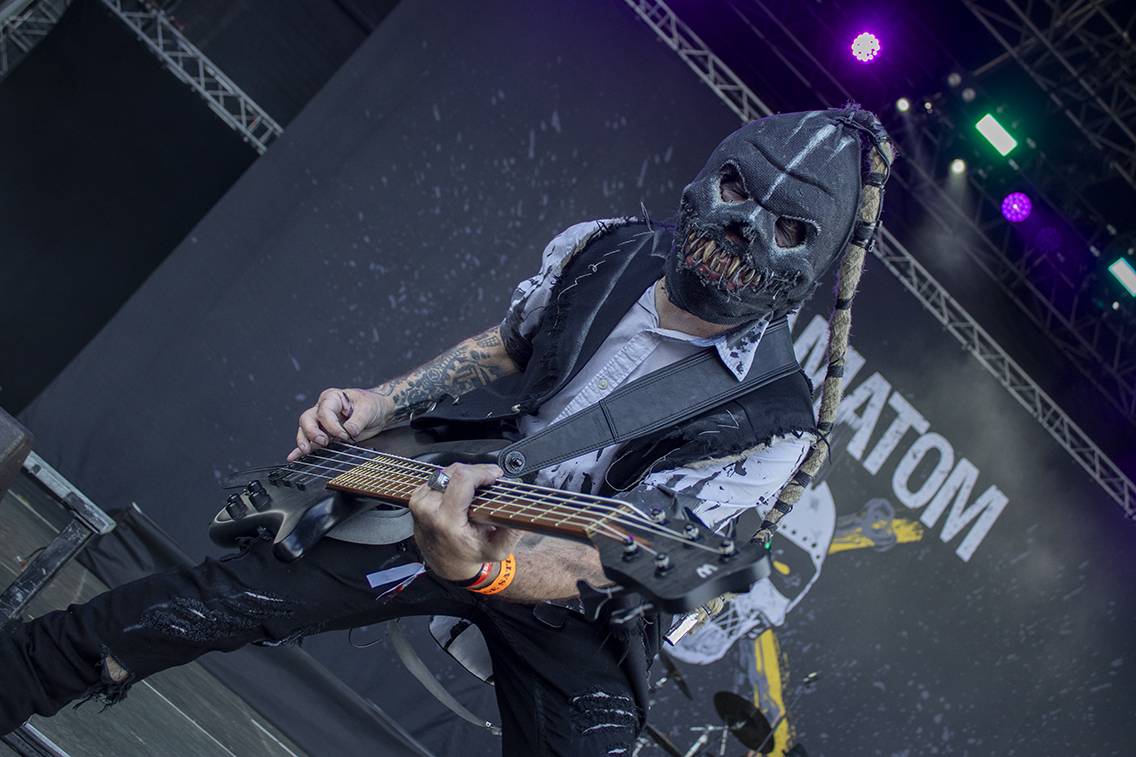 Třetí den Basinfirefestu patřil Ville Valovi, Airbourne nebo Hämatom