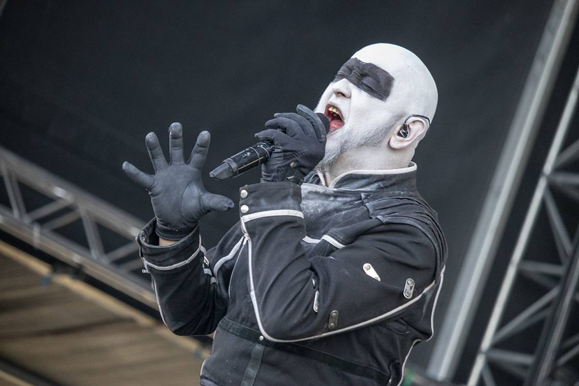 Třetí den Basinfirefestu patřil Ville Valovi, Airbourne nebo Hämatom