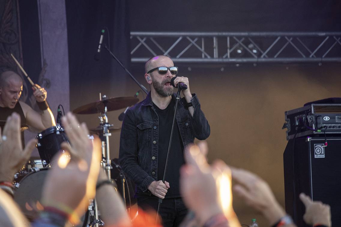 Třetí den Basinfirefestu patřil Ville Valovi, Airbourne nebo Hämatom