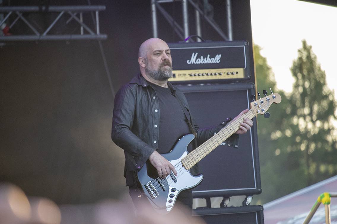 Třetí den Basinfirefestu patřil Ville Valovi, Airbourne nebo Hämatom