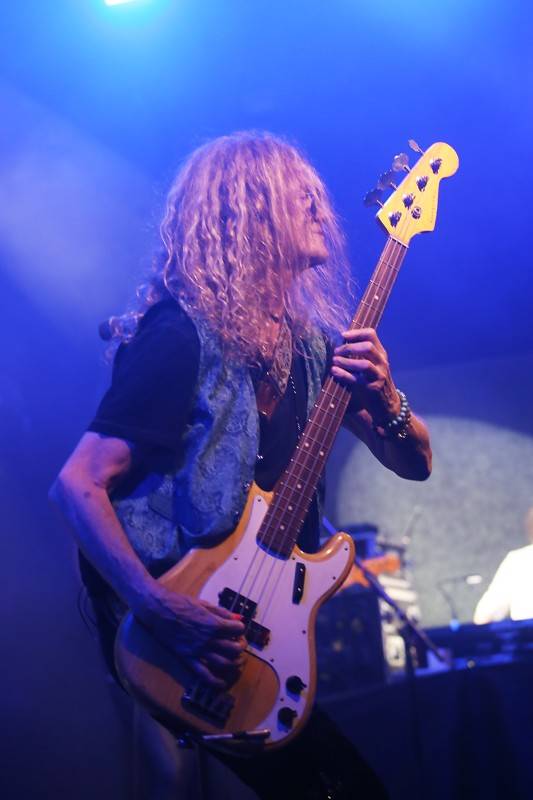 Bývalý člen Deep Purple Glenn Hughes oslavil v Bratislavě padesát let alba Burn