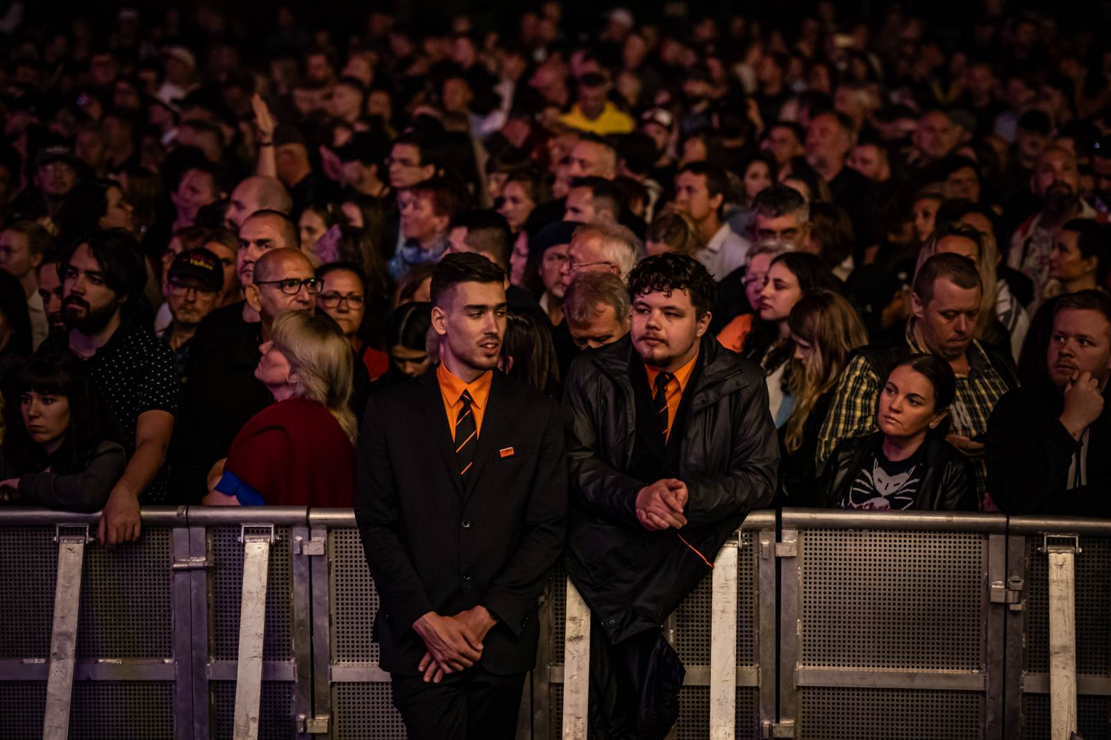 Morcheeba a Indoor Garden Party s Russellem Crowem koncertně zahájili 57. ročník KVIFF