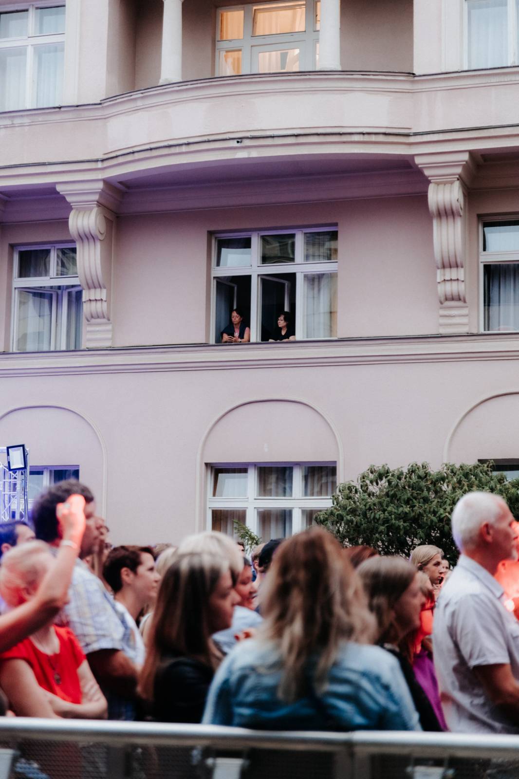 Vřídlo na KVIFF praskalo ve švech, rozproudili ho Ventolin, Michal Hrůza a PSH